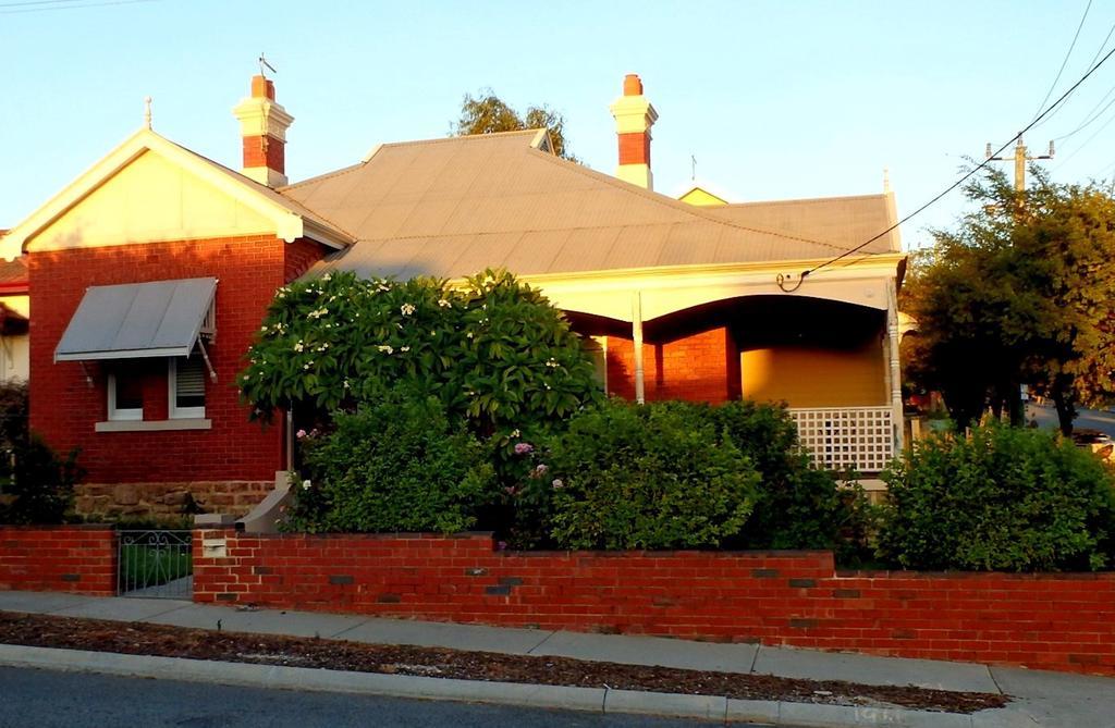 Hamptons Inn Bed & Breakfast Fremantle Dış mekan fotoğraf